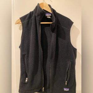 Patagonia Men's Size Small Black Synchilla Fleece Sleeveless Vest